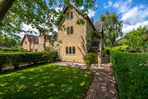 Rear elevation- click for photo gallery